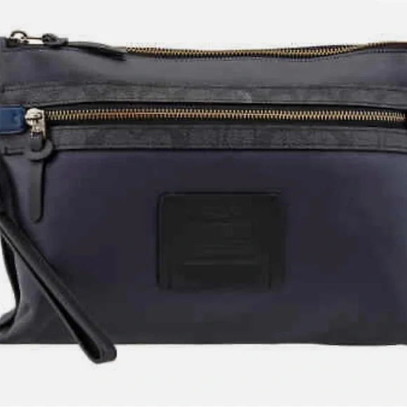 Coach Signature Canvas Blocking Academy Pouch